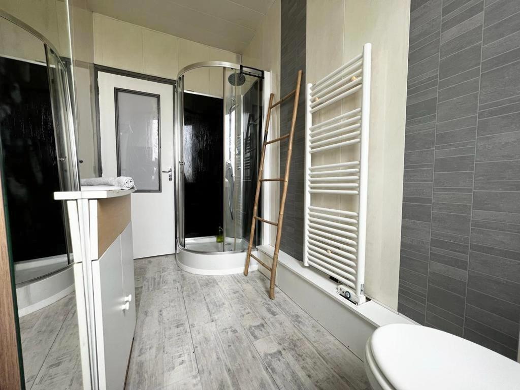 Appartement F2+ Au Bord De L’Eau à Moret-sur-Loing Extérieur photo